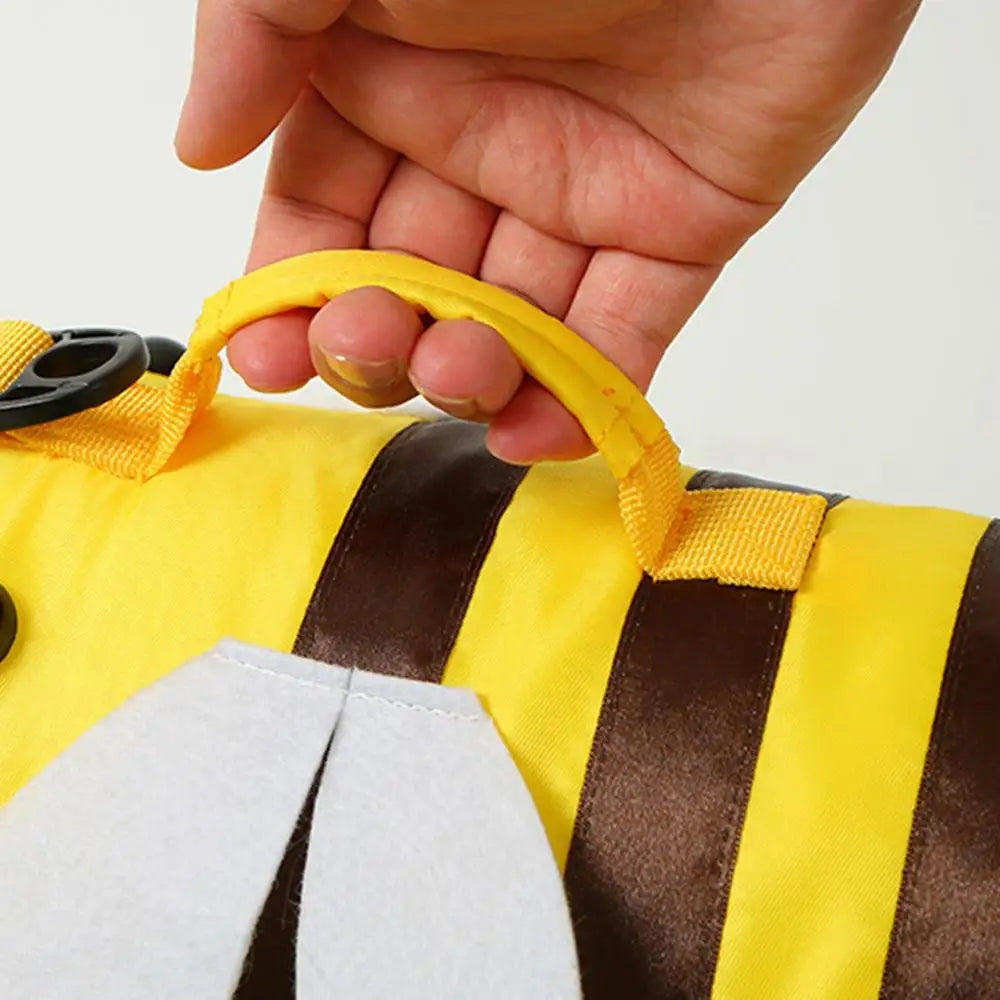 Dog Life Vests For Boating Ripstop Waterproof Dog Water Vest With Handle Adjustable Fashionable Dog Swimsuit With Quick-Release