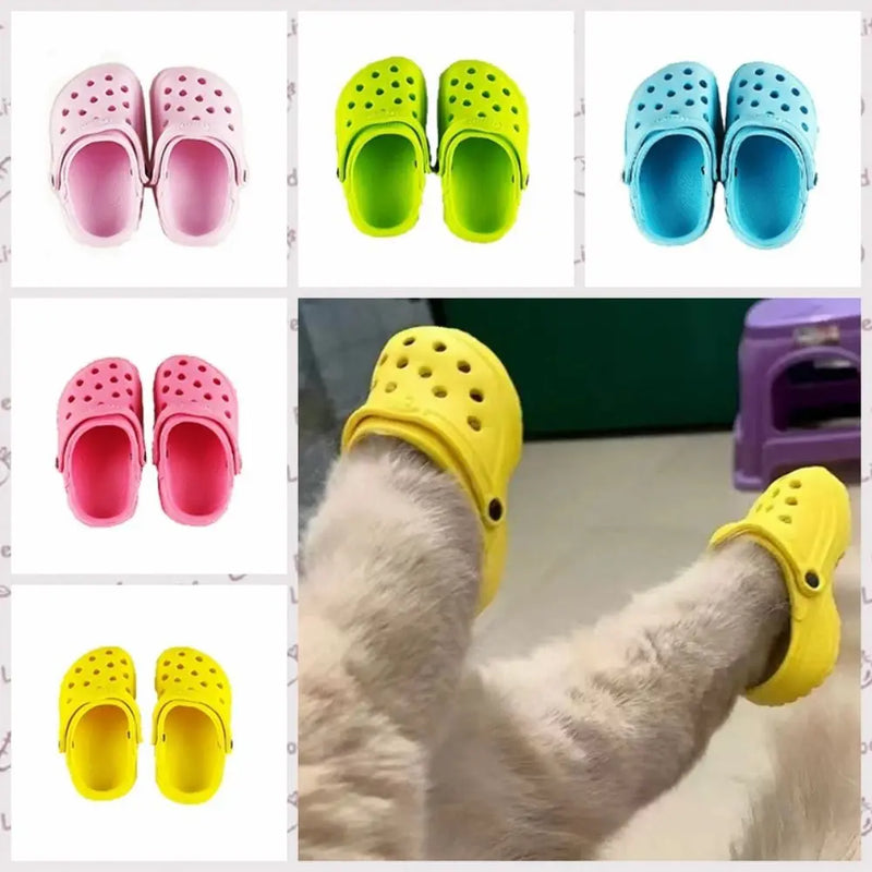 A Pair Cute Cat Shoes Pet Sandals Non-slip Summer Dog Comfortable Hole Shoes Breathable Pet Accessories