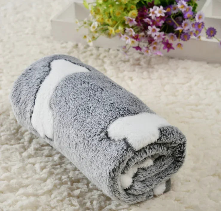 Autumn Winter Coral Fleece Warm Pet Kennel Pad Dog Blanket Pet Bed Mat for Small Large Dogs Dog Accessories