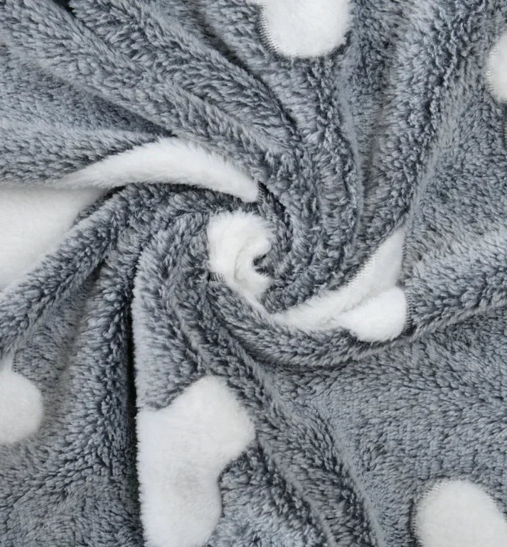 Autumn Winter Coral Fleece Warm Pet Kennel Pad Dog Blanket Pet Bed Mat for Small Large Dogs Dog Accessories